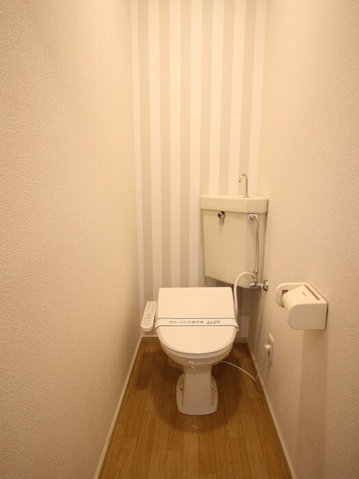 物件内観写真15　(トイレ)