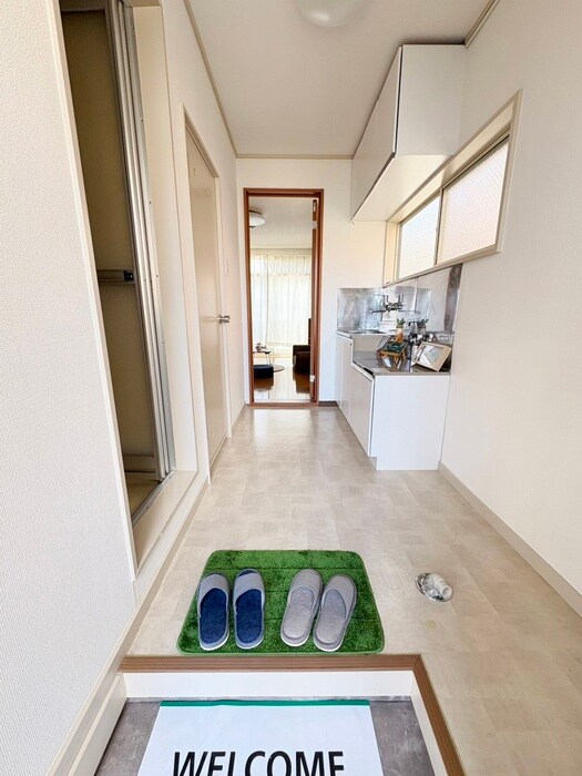 物件内観写真19　(廊下)