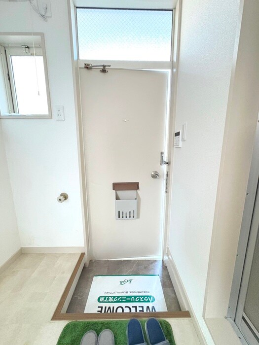 物件内観写真20　(玄関)