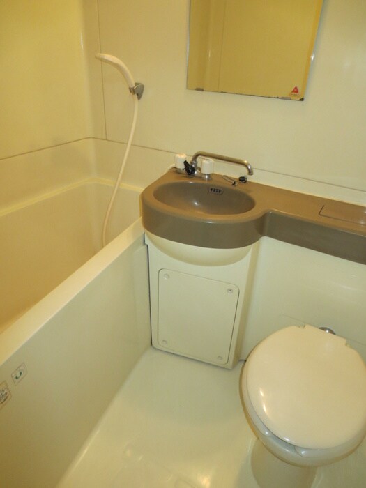 物件内観写真9　(バス／シャワールーム等)