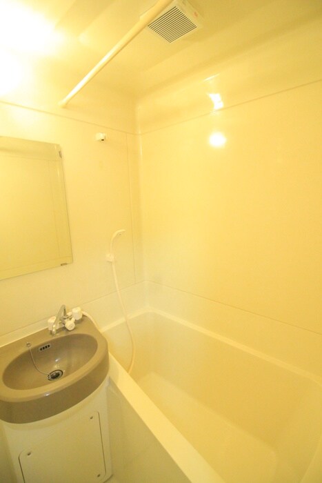 物件内観写真10　(バス／シャワールーム等)