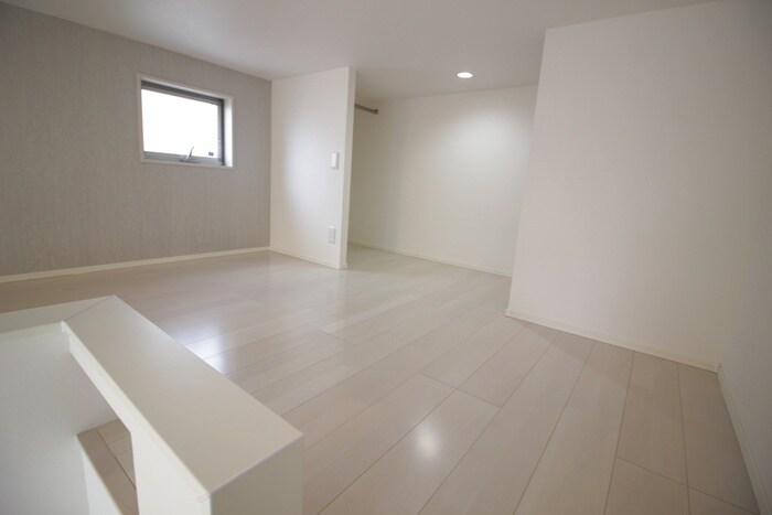 物件内観写真9　(ロフト)