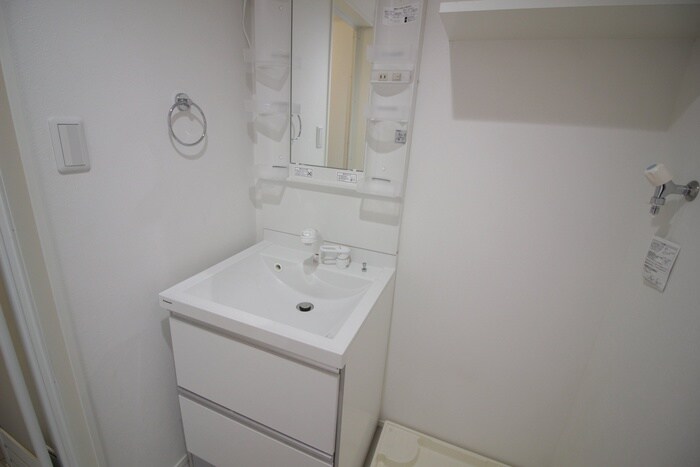 物件内観写真12　(洗面)