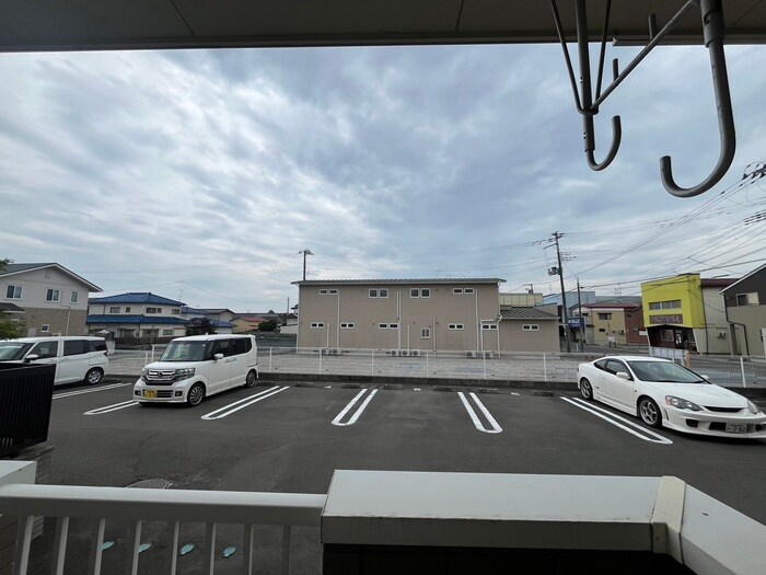 物件内観写真22　(室内からの展望)