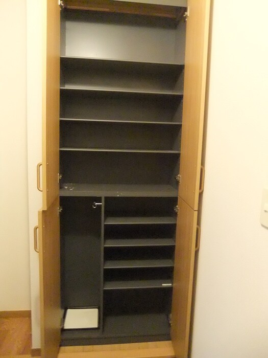 物件内観写真20　(靴箱)