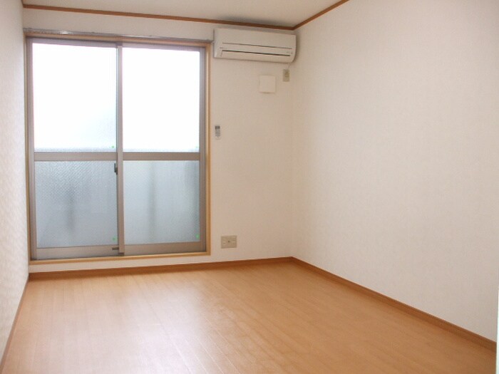 物件内観写真11　(居室)