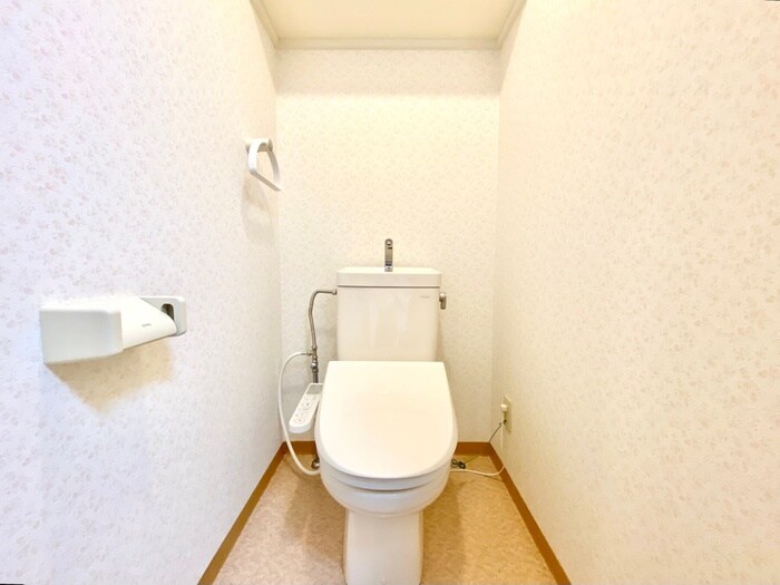 物件内観写真12　(トイレ)