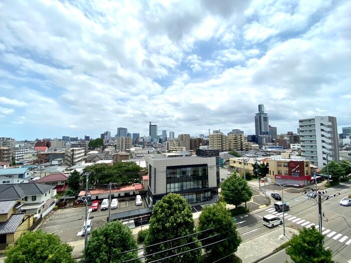 物件内観写真22　(室内からの展望)