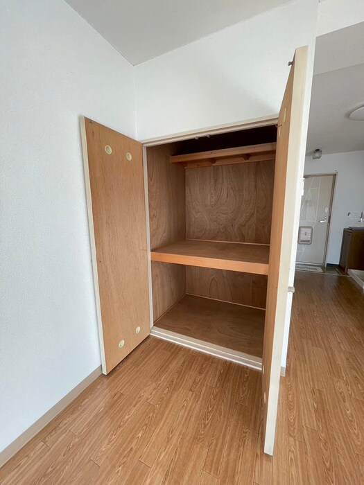 物件内観写真11　(収納)