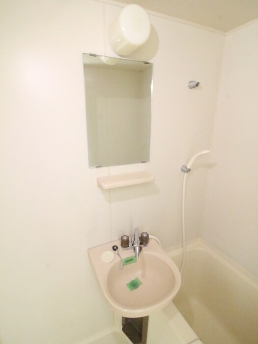 物件内観写真14　(洗面)