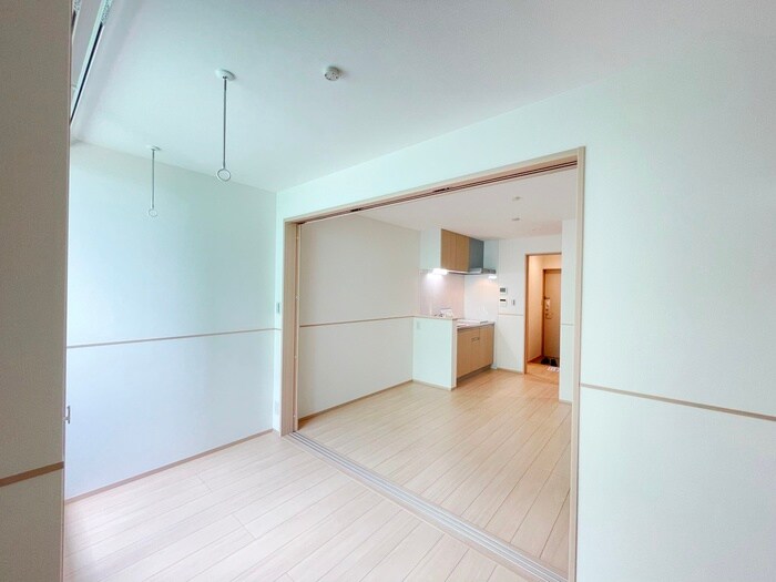 物件内観写真9　(居室)