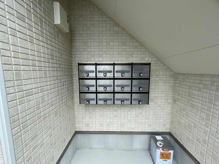 物件外観写真4　(建物設備)