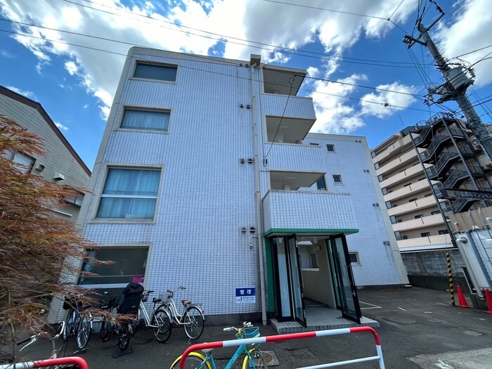 物件外観写真2　(外観写真)