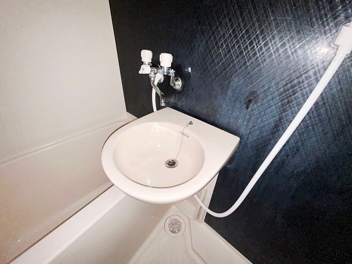 物件内観写真12　(洗面)