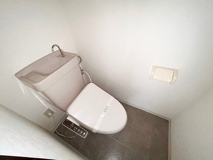 物件内観写真13　(トイレ)