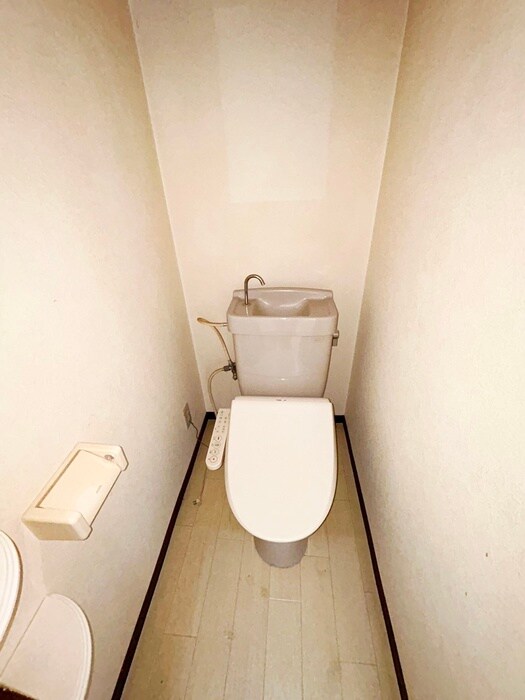 物件内観写真13　(トイレ)