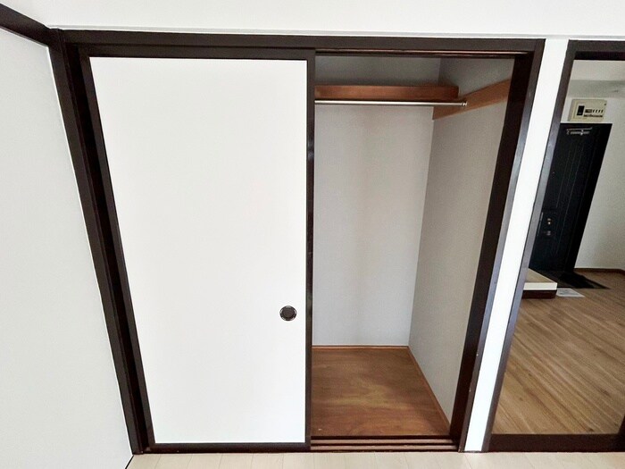 物件内観写真15　(収納)