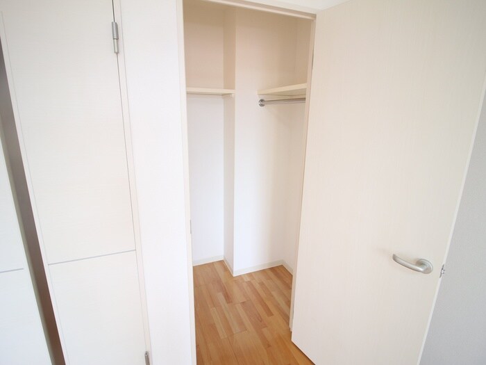 物件内観写真9　(収納)