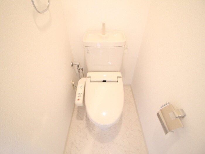 物件内観写真13　(トイレ)