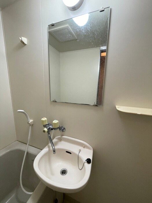 物件内観写真13　(洗面)