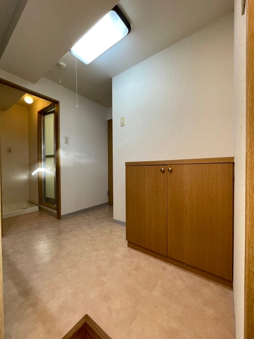 物件内観写真19　(廊下)