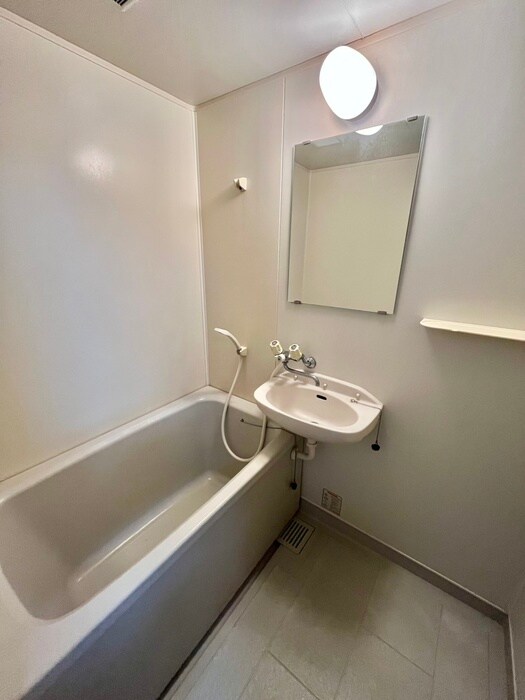 物件内観写真13　(バス／シャワールーム等)