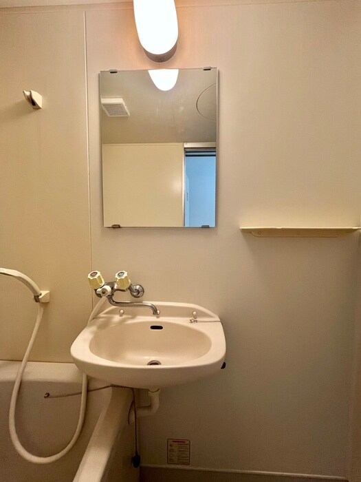 物件内観写真15　(洗面)