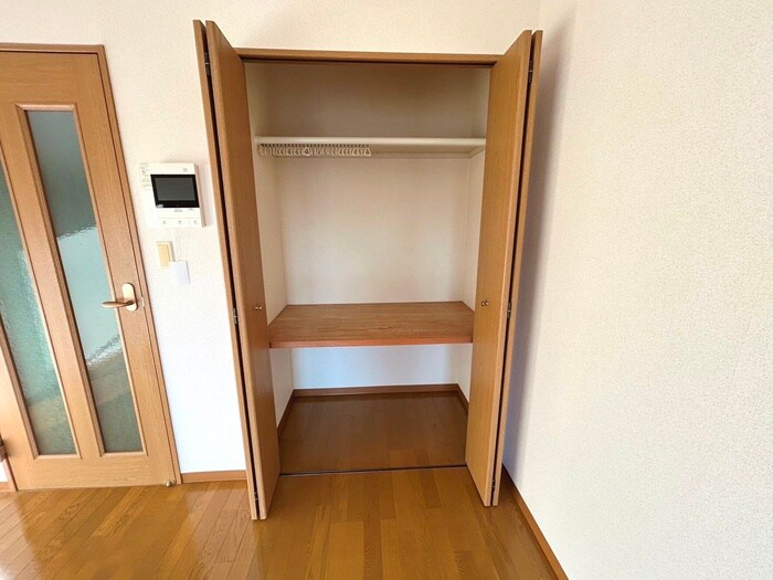 物件内観写真11　(収納)