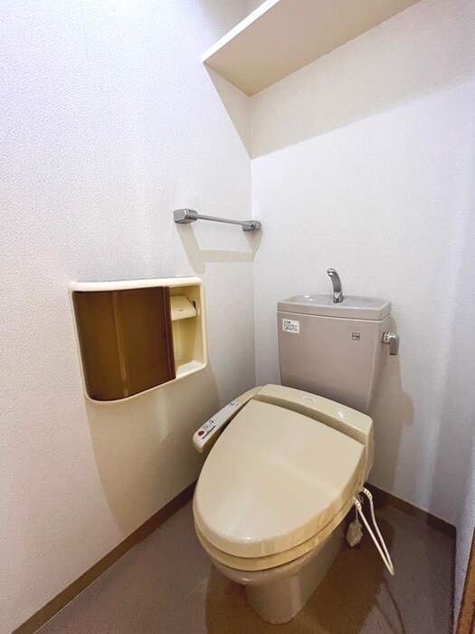 物件内観写真12　(トイレ)