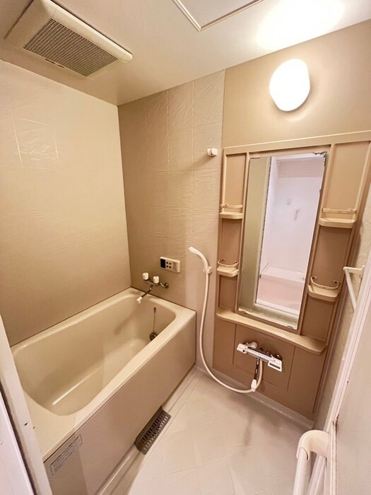 物件内観写真13　(バス／シャワールーム等)