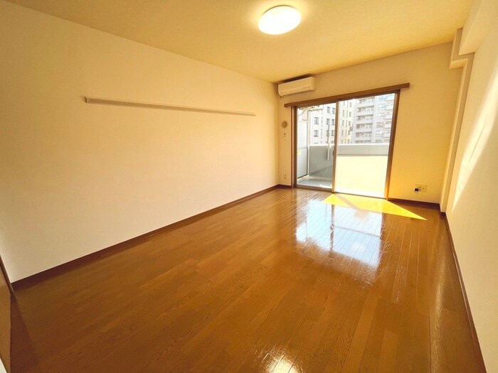 物件内観写真21　(居室)