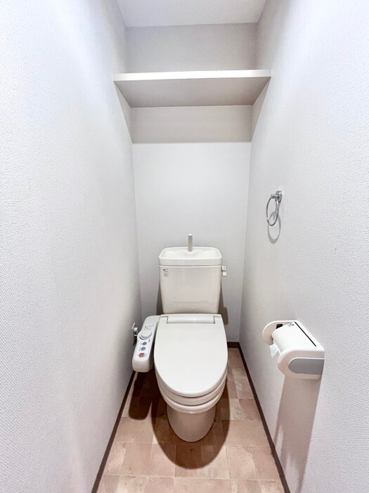 物件内観写真16　(トイレ)