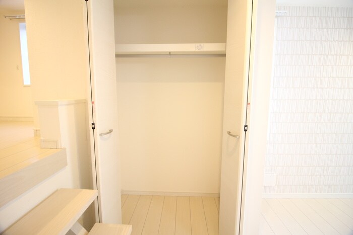 物件内観写真15　(収納)