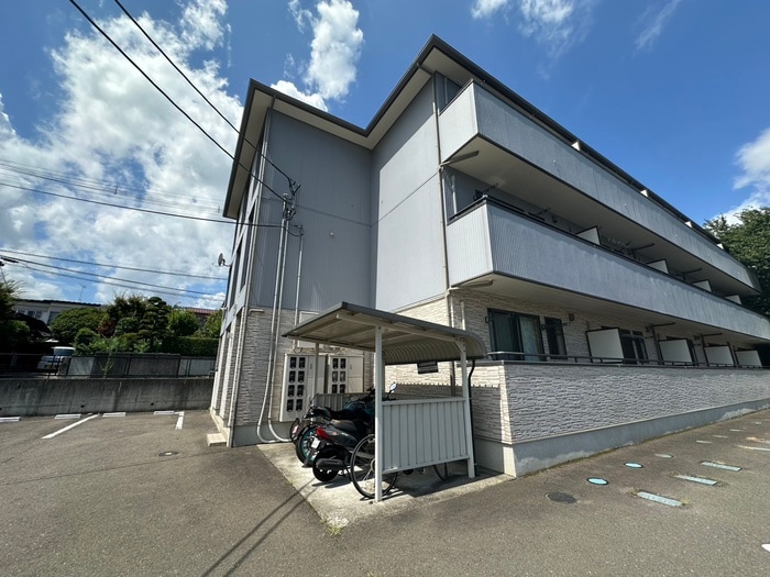 物件外観写真2　(その他)