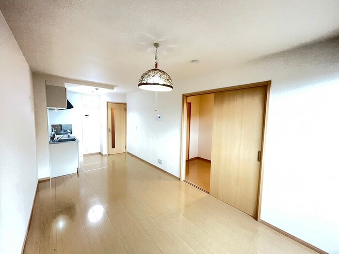 物件内観写真7　(居室)