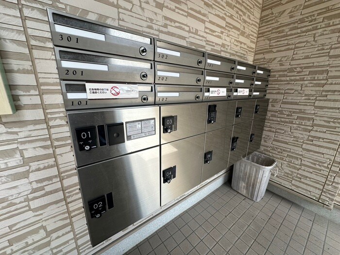 物件外観写真4　(建物設備)