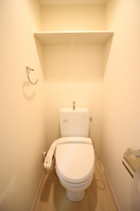 物件内観写真9　(トイレ)