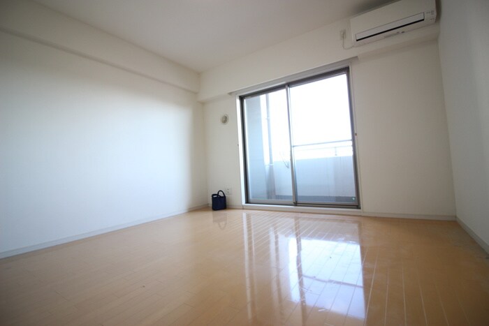 物件内観写真15　(居室)