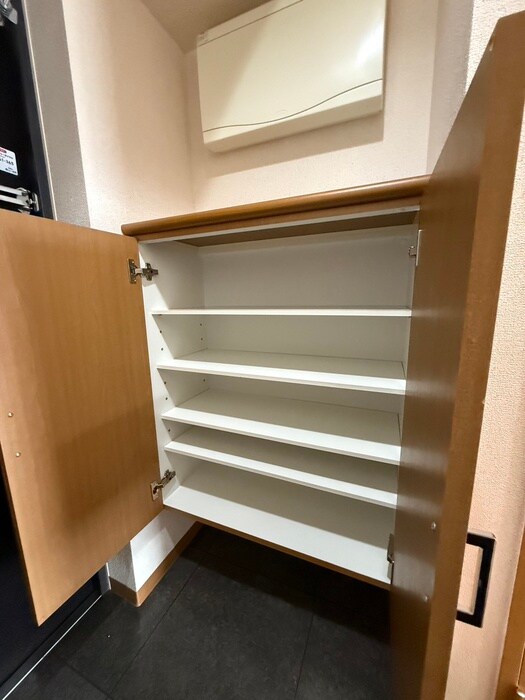 物件内観写真18　(靴箱)
