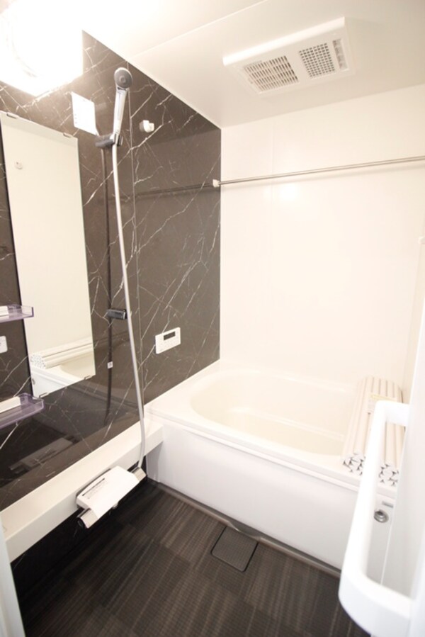 バス／シャワールーム等