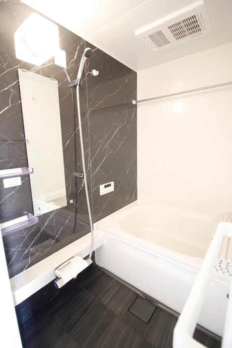 物件内観写真13　(バス／シャワールーム等)