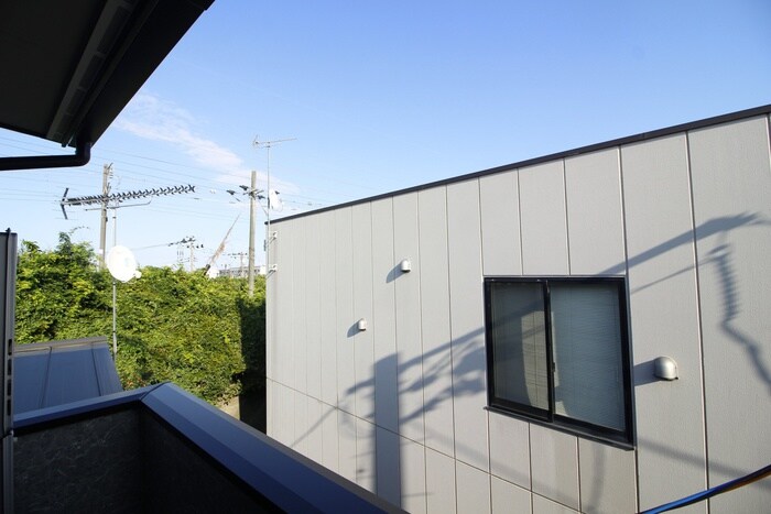 物件内観写真20　(室内からの展望)