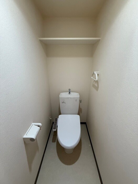 物件内観写真12　(トイレ)