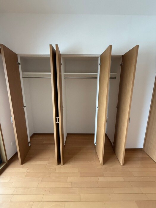 物件内観写真17　(収納)