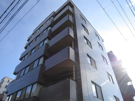 ロイヤルパレス上杉外観写真