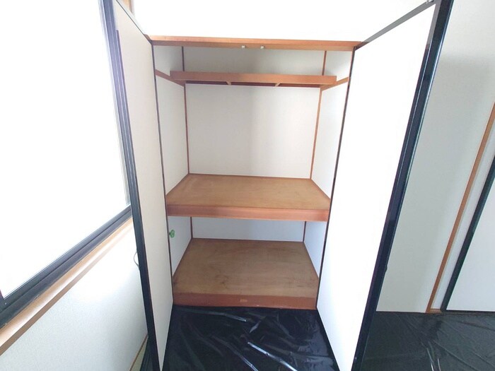 物件内観写真9　(収納)