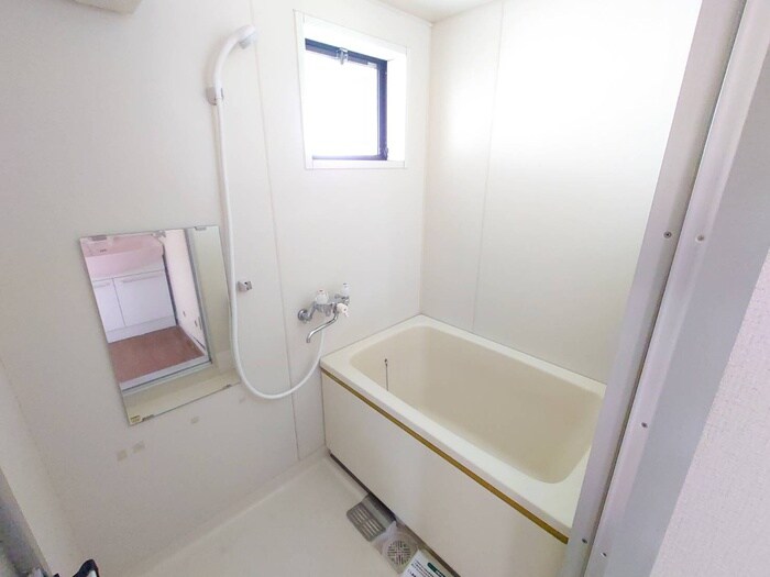 物件内観写真12　(バス／シャワールーム等)