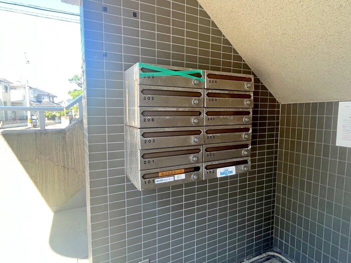 物件外観写真6　(建物設備)