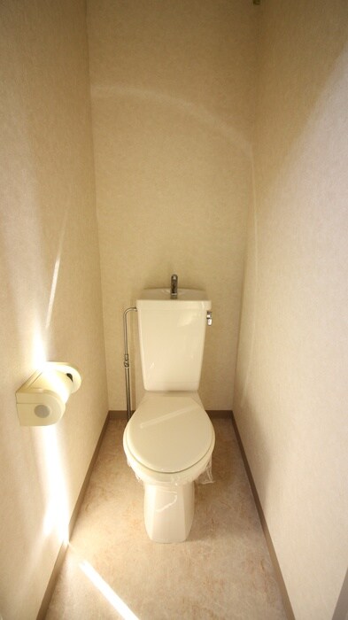 物件内観写真10　(トイレ)