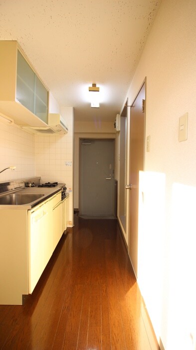 物件内観写真14　(玄関)